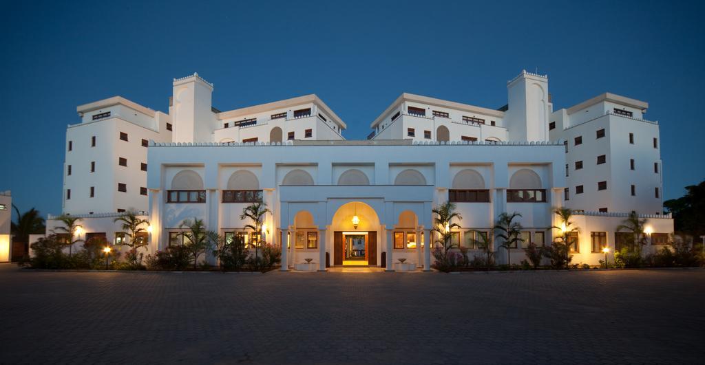 Lantana Galu Beach Diani Beach Ngoại thất bức ảnh